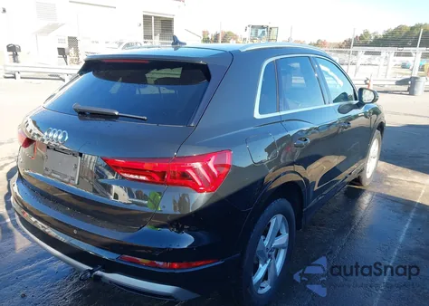 2020 Audi Q3 Premium 45 Tfsi Quattro Tiptronic z USA, uszkodzony, nr VIN WA1AECF31L1001594